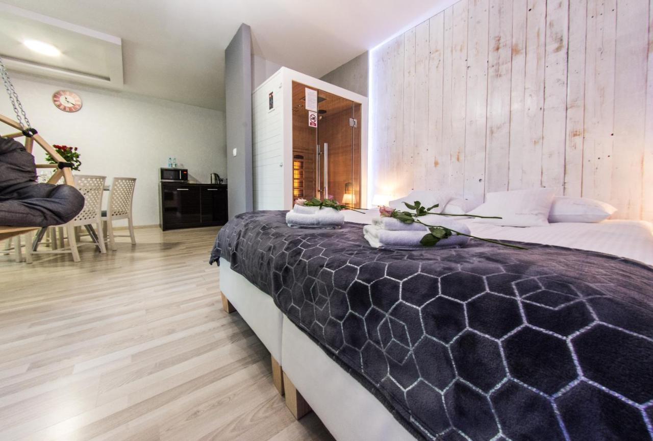 קרפאז' Apartamenty Hotelove Z Sauna מראה חיצוני תמונה